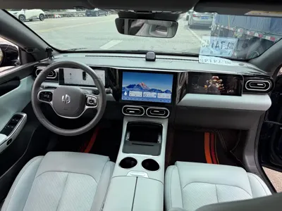Leapmotor Leapmotor C01 2023, 31000 км, за 73600 CNY
