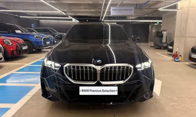 BMW 5-Series 2025, 17666 км, за 53000000 KRW