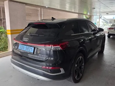 Audi Q4 e-tron 2023, 14193 км, за 56040000 KRW - фото 4