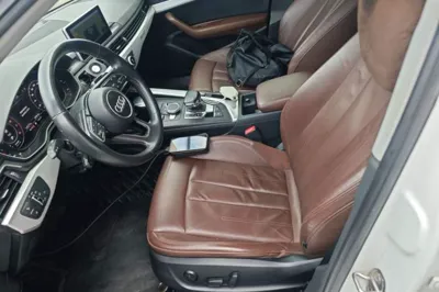 Audi A4L 2018, 135400 км, за 87444.65 CNY
