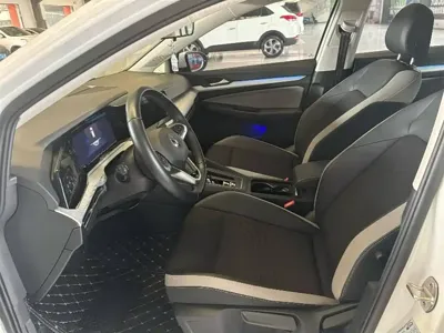 Volkswagen Golf 2021, 55000 км, за 69800 CNY - фото 9