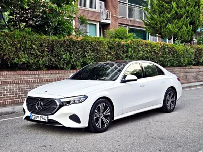 Mercedes-Benz E-Class · 2025 год