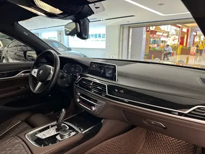 BMW 7 Series 2020, 50000 км, за 399799 CNY - фото 14