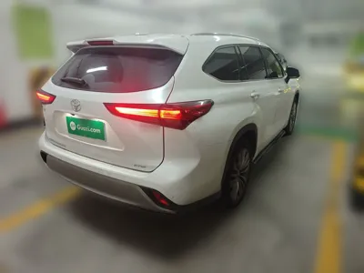 Toyota Highlander 2024, 11700 км, за 227691.18 CNY - фото 6