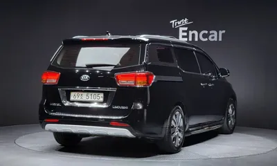 Kia Canival 2017, 225256 км, за 9400000 KRW