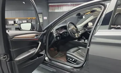 BMW 5-Series 2018, 54070 км, за 26300000 KRW - фото 10