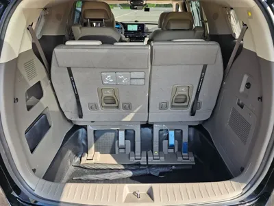 Kia Canival 2023, 63500 км, за 38000000 KRW - фото 8
