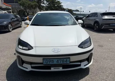 Hyundai Ioniq6 · 2023 год