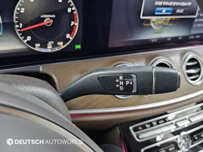 Mercedes-Benz E-Class 2017, 209362 км, за 17200000 KRW - фото 9