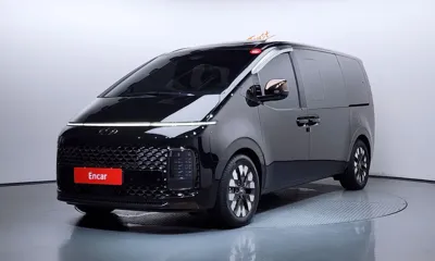 Hyundai Staria · 2022 год