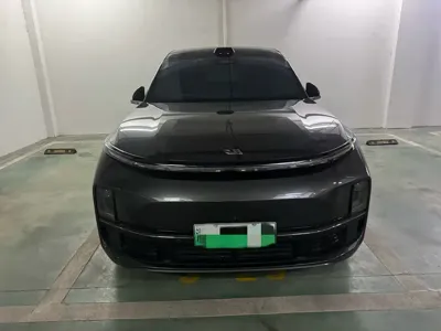 Li Auto Li L9 2022, 64000 км, за 226800 CNY