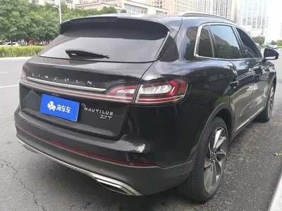 Lincoln Nautilus 2021, 55800 км, за 164000 CNY