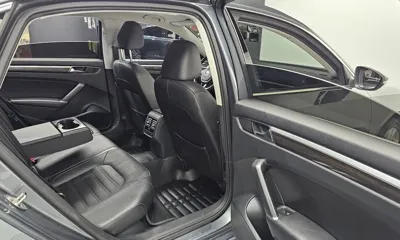 Volkswagen Passat 2018, 58317 км, за 12500000 KRW - фото 11