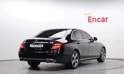 Mercedes-Benz E-Class 2019, 73823 км, за 23800000 KRW - фото 2
