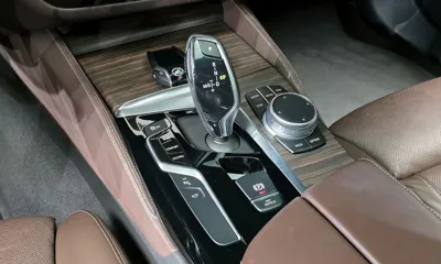 BMW 5-Series 2020, 88469 км, за 29900000 KRW - фото 9