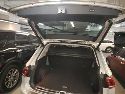 Volkswagen Tiguan L 2017, 89200 км, за 76400 CNY - фото 15