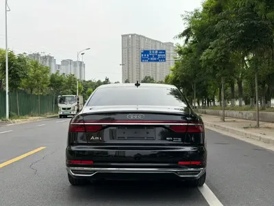 Audi A8 2021, 50000 км, за 296000 CNY - фото 8