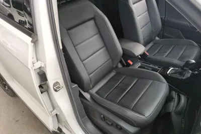 Volkswagen T-Roc 2022, 25600 км, за 101724.81 CNY - фото 19