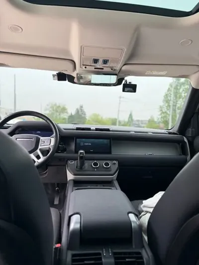 Land Rover Defender 2020, 84500 км, за 52000000 KRW