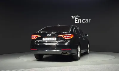 Hyundai Sonata 2015, 134540 км, за 6800000 KRW - фото 4