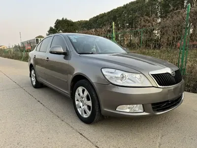 Skoda Octavia 2014, 90000 км, за 19800 CNY