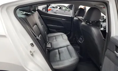 Hyundai Avante 2018, 162313 км, за 8200000 KRW - фото 11
