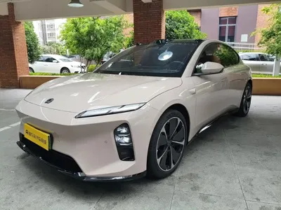 Nio ET5 · 2025 год