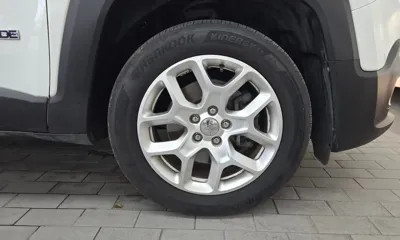 Jeep Renegade 2017, 120056 км, за 8400000 KRW - фото 21