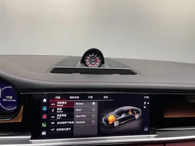 Porsche Panamera 2023, 29000 км, за 675800 CNY - фото 33