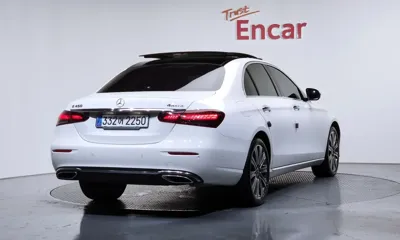 Mercedes-Benz E-Class 2021, 79684 км, за 45000000 KRW - фото 2