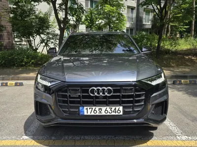 Audi Q8 · 2022 год