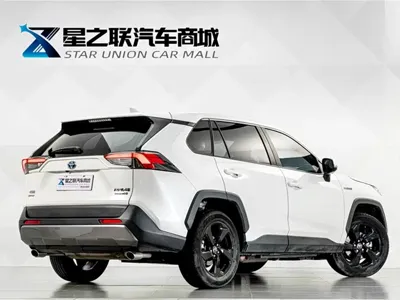 Toyota RAV4 2021, 15800 км, за 120000 CNY - фото 6