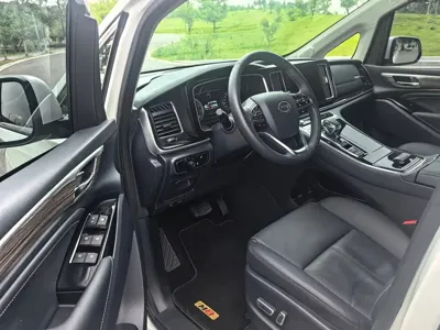 GAC Motor Trumpchi M8 2024, 14000 км, за 122000 CNY - фото 5