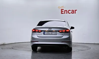 Hyundai Avante 2018, 90854 км, за 9900000 KRW