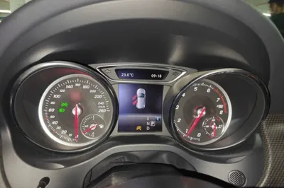 Mercedes-Benz GLA 2018, 58300 км, за 80086.53 CNY - фото 10