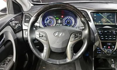 Hyundai Grandeur 2015, 159808 км, за 7800000 KRW - фото 14
