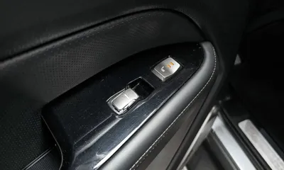 KG_Mobility_Ssangyong Rexton 2018, 106502 км, за 13300000 KRW - фото 17