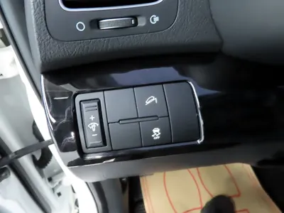 Kia Sorento 2014, 180352 км, за 7600000 KRW - фото 15