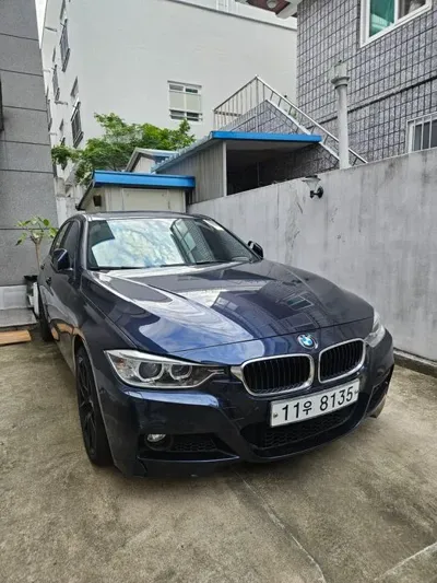 BMW 3-Series · 2015 год