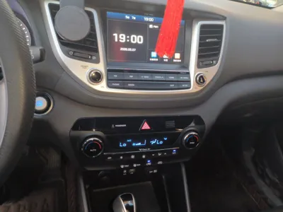 Hyundai Tucson 2015, 61300 км, за 47436.23 CNY - фото 14