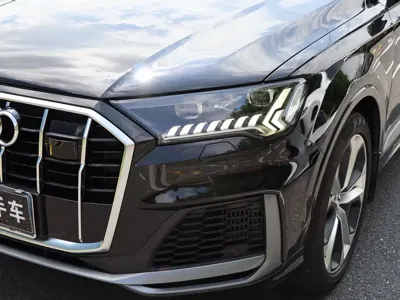 Audi Q7 2021, 70000 км, за 318000 CNY - фото 9