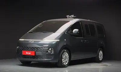 Hyundai Staria · 2022 год