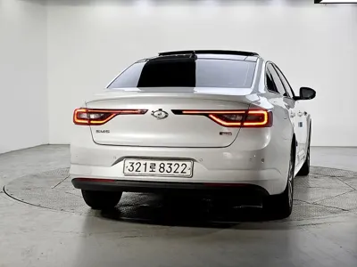 Renault-KoreaSamsung SM6 2016, 104624 км, за 5790000 KRW