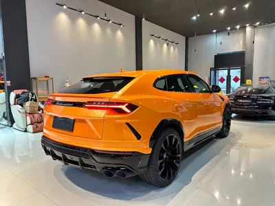 Lamborghini Urus 2023, 15000 км, за 2650000 CNY - фото 7