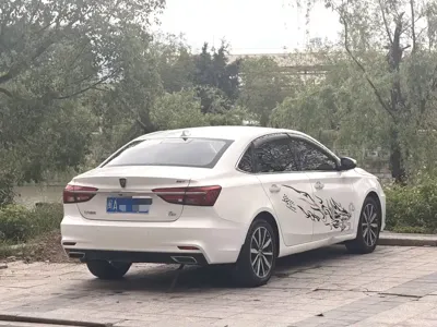 Roewe 荣威i6经典 2018, 110000 км, за 16000 CNY