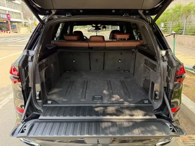 BMW X5 2025, 10040 км, за 137000000 KRW