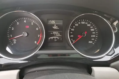 Volkswagen Sagitar 2015, 71500 км, за 28910.8 CNY - фото 12