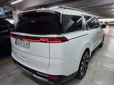 Kia Canival 2023, 56000 км, за 30000000 KRW