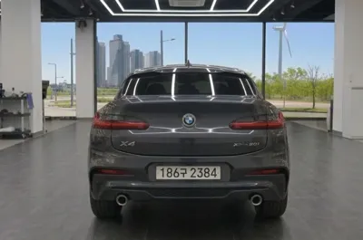 BMW X4 2023, 50800 км, за 48990000 KRW