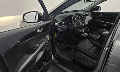 Kia Sorento 2015, 108766 км, за 8347.9 USD - фото 10